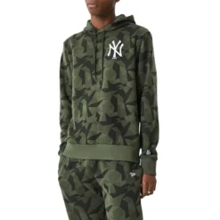 New Era New York Yankees NBA Geometric Camo Pullover Hoody In New Olive