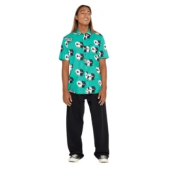 Volcom V Entertainment Pepper Short Sleeve Shirt In Scrubs Green -STANCE Shop volcom v entertainment pepper short sleeve shirt scrubs green a0422300 scg b3 qak2x40sh9u7ooei